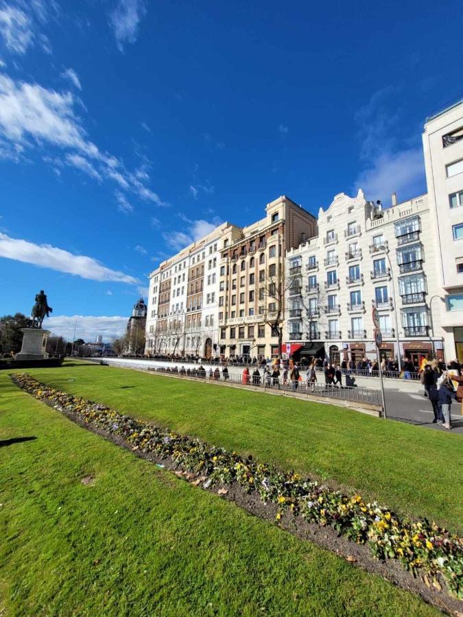 Apartamento Con Vistas Al Parque Del Retiro Madrid Buitenkant foto